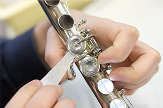 木管楽器修理 / 打楽器修理 | 木管楽器修理・金管楽器修理のミルズ